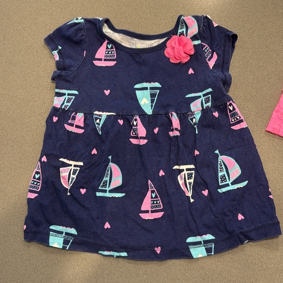 BUNDLE of 5 | Random t-shirts | Girls | 18mth - Picture 5 of 7